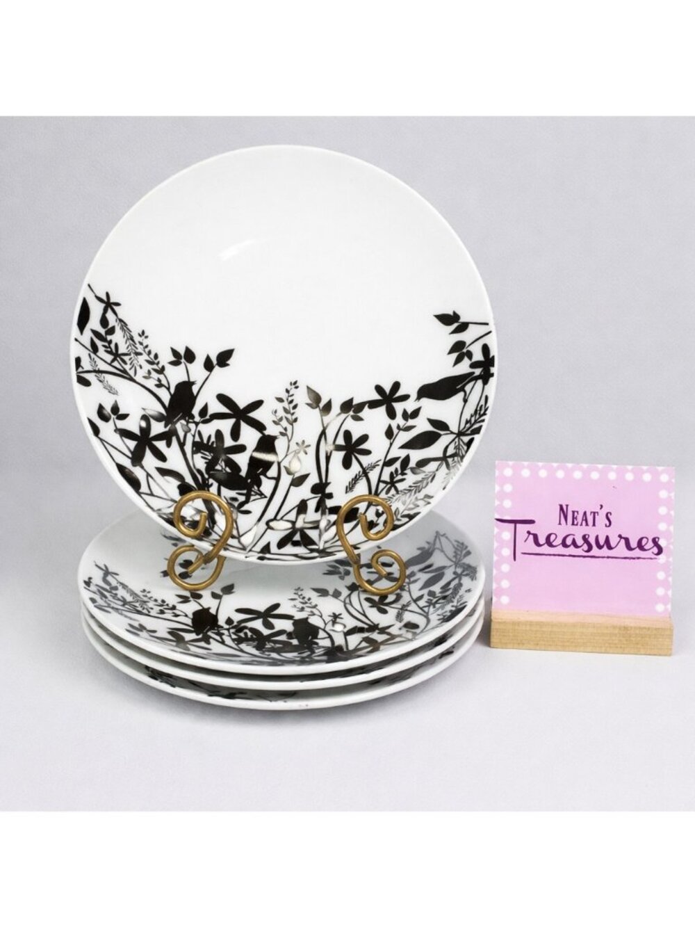 Smith And Hawken BLACK BIRD  Floral White Ceramic Round Dinner Plates Set 4 NEW